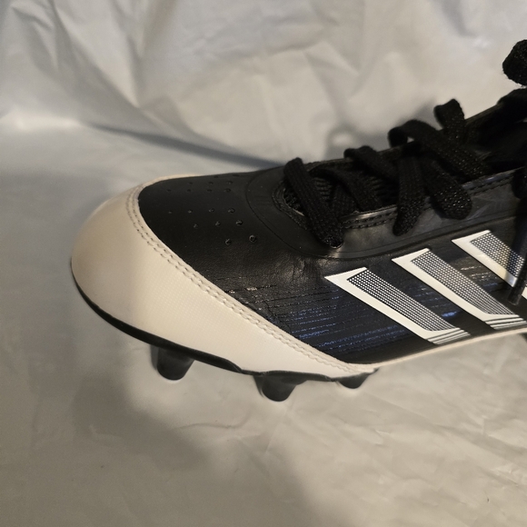 One cleet for punter or kikker Size 9 1/2 New - Picture 3 of 7